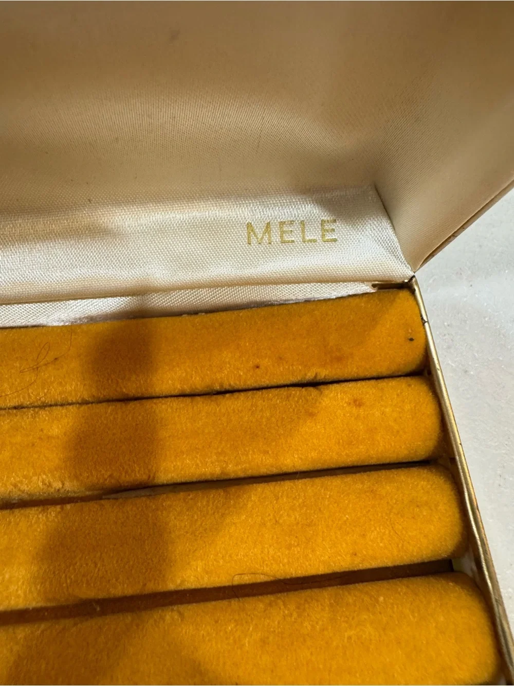 Vintage Velvet Ring Display Box with Flowers on it - Yellow/Gold